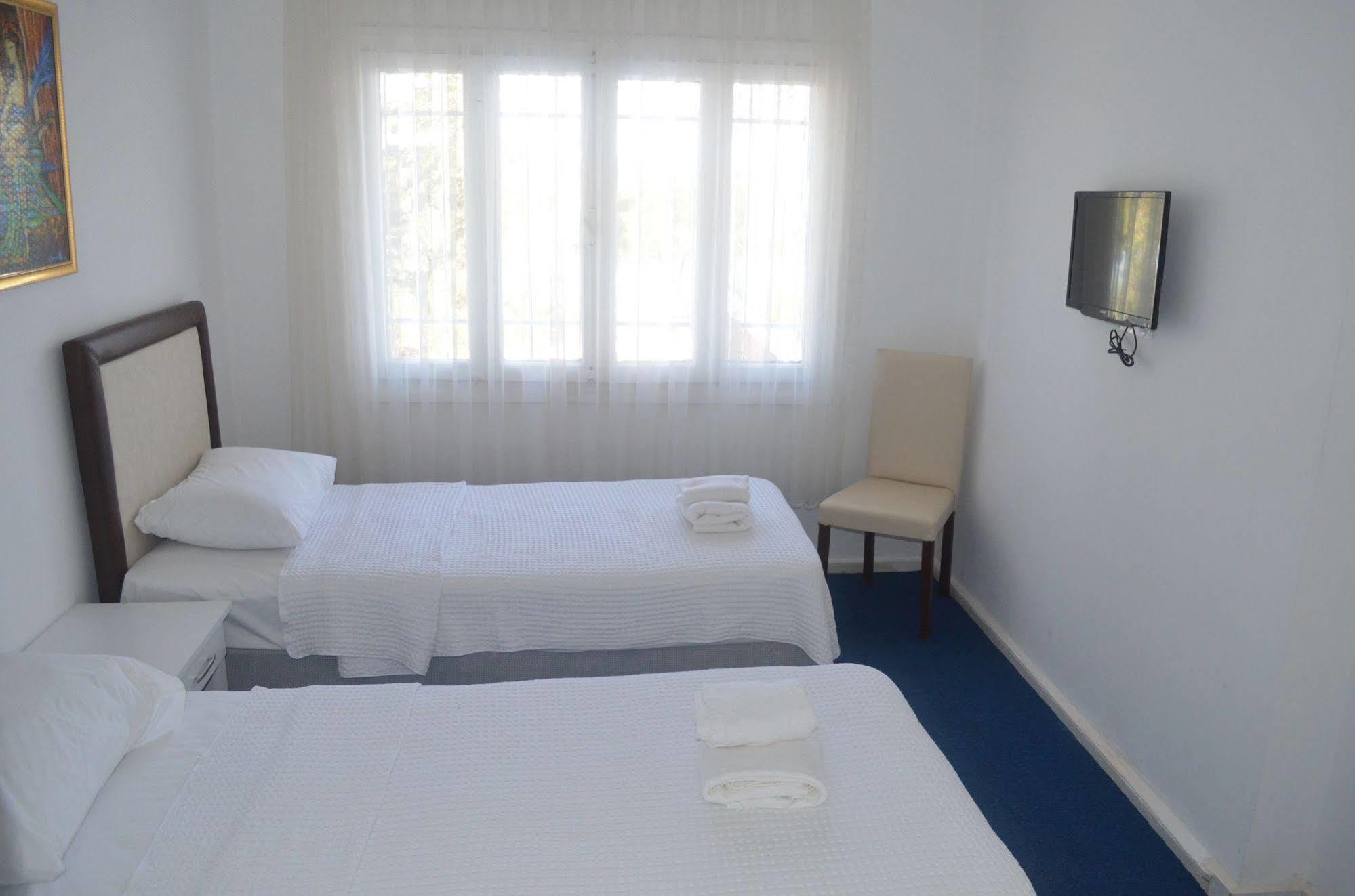 Lacivert Hotel Аявали Екстериор снимка