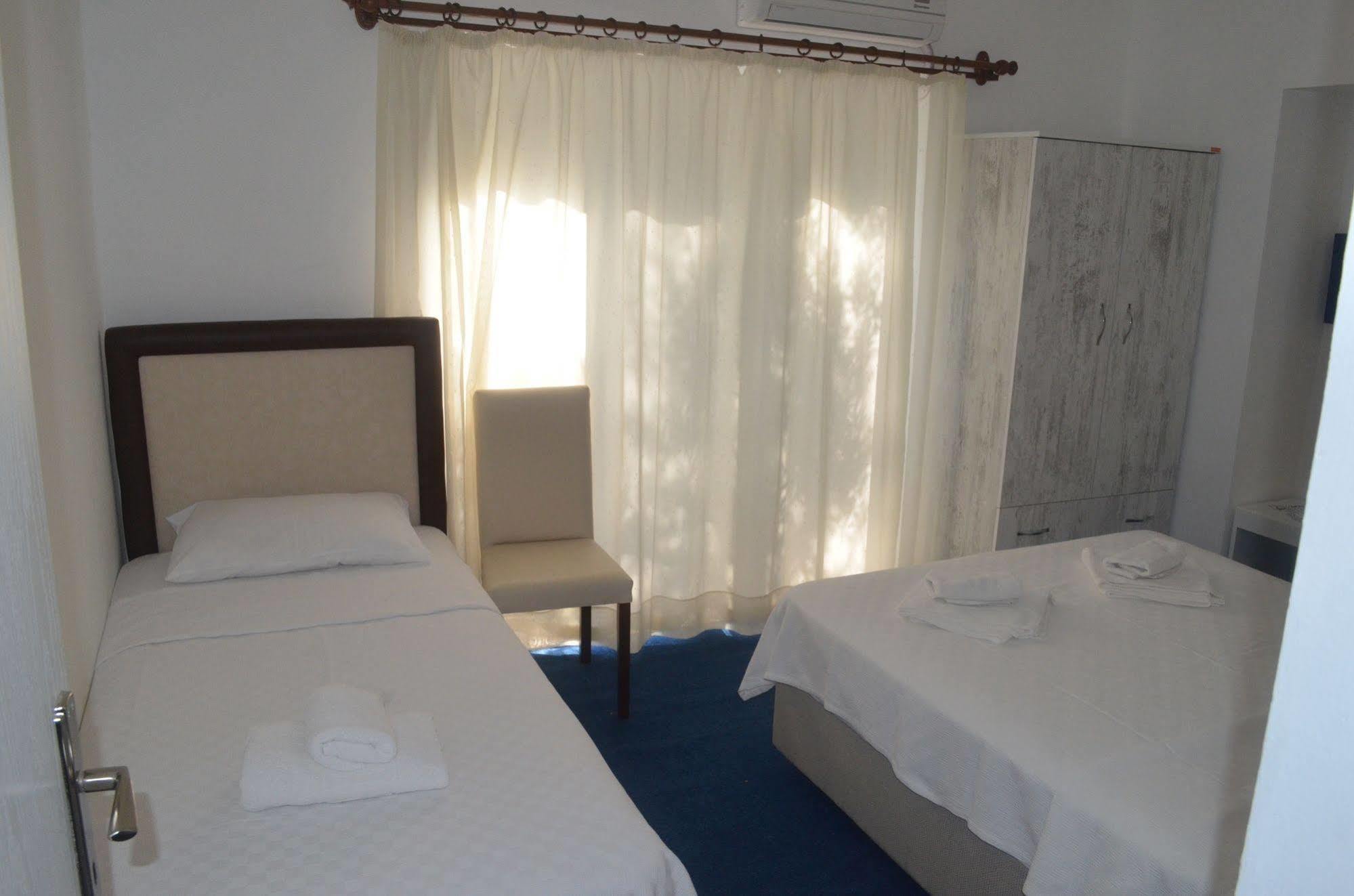 Lacivert Hotel Аявали Екстериор снимка
